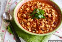 Authentic Italian Minestrone: The Definitive Classic Recipe
