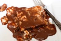 Irresistible Fudgy Mississippi Mud Cake