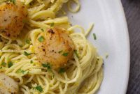 Vibrant Lemon Pesto Spaghetti with Seared Scallops