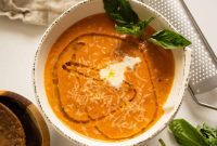 Rich Roasted Garlic and Tomato Cream Soup