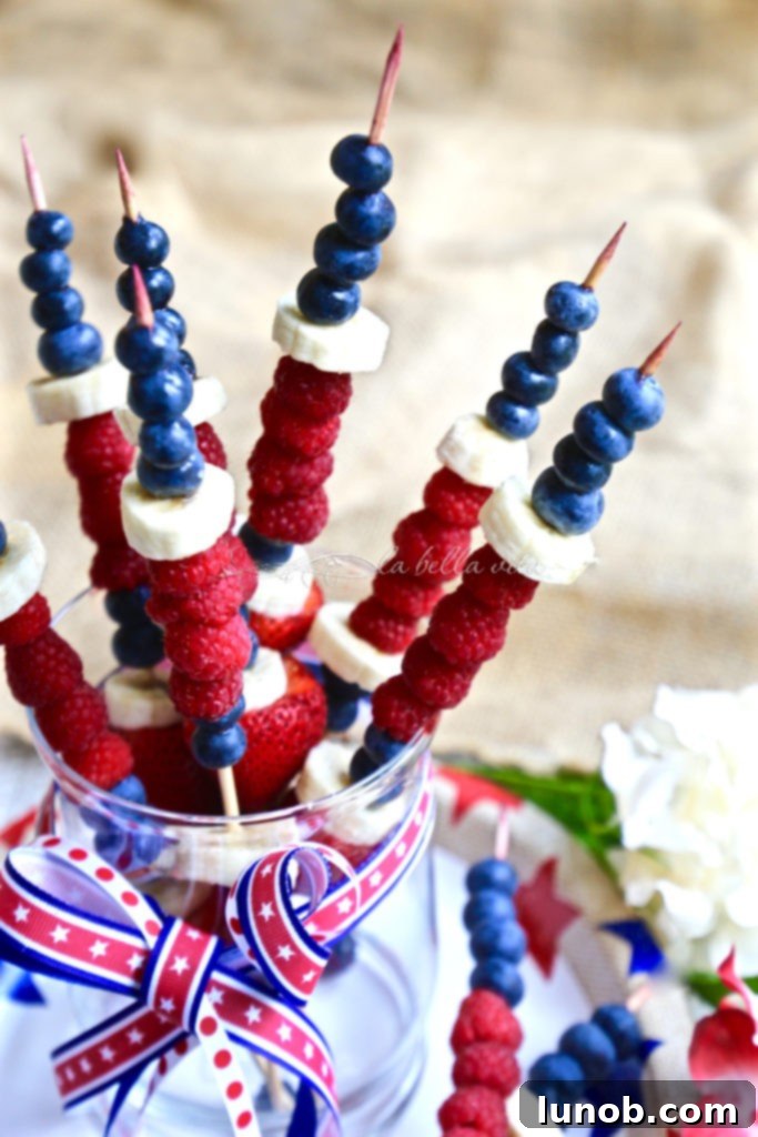 Patriotic Fruit Skewers 2 Red, White and Blue Fruit Kabobs #SundaySupper
