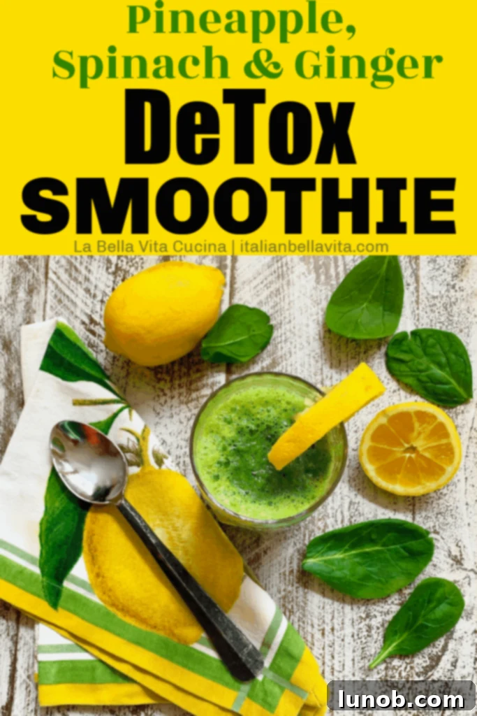 Detox Smoothie with Pineapple, Spinach and Ginger! Delicious and EFFECTIVE for a full body cleanse