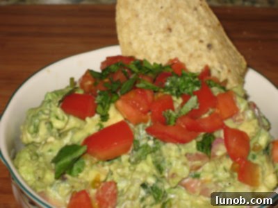 Guacamole served with tortilla chips