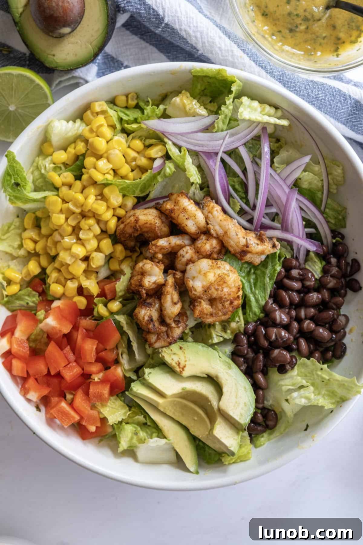 grilled shrimp salad with mango dressing