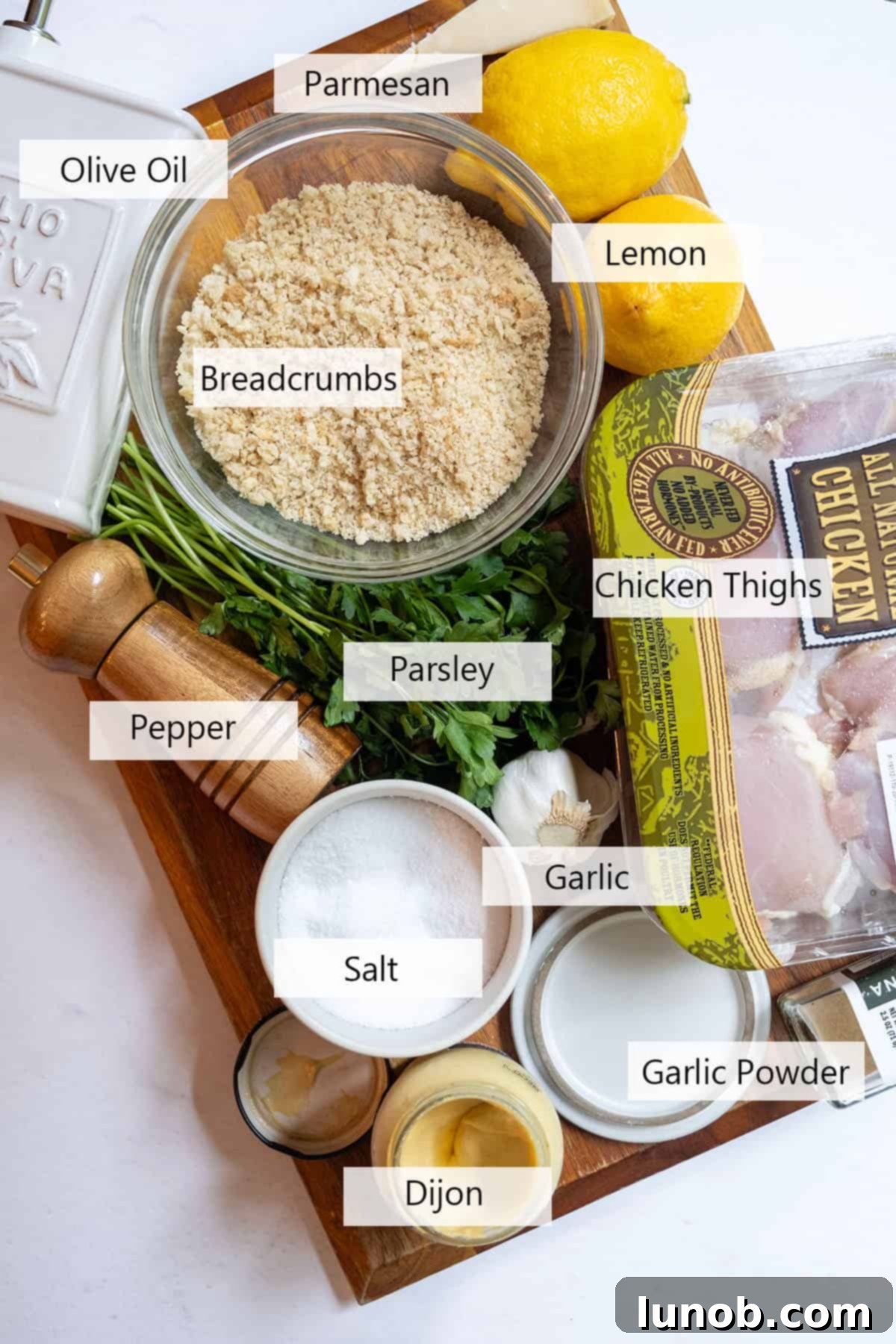 Italian-Style Chicken Skewers 3 Ingredients for the recipe laid out.